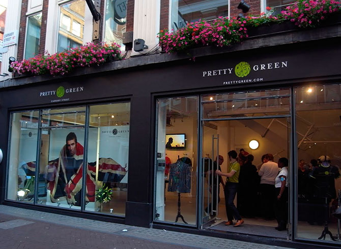 Витрина бутика Pretty Green
